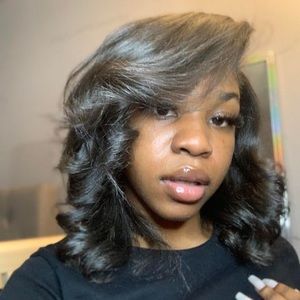 Meet your Posher, Mimi